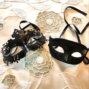 Bundle of 2 Black Masquerade Masks